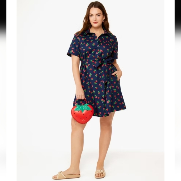 kate spade Dresses & Skirts - Kate Spade tossed strawberry shirt dress size M